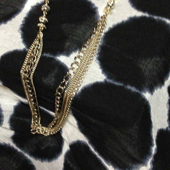🚫🚫SOLD🚫🚫Ann Taylor necklace