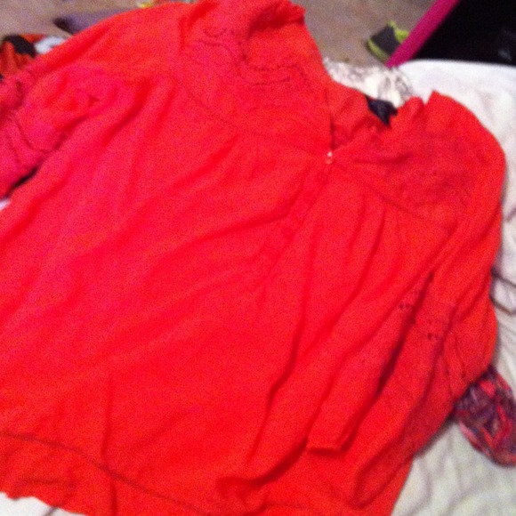Cut off At the shoulders orange lace