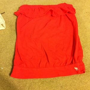 Coral strapless shirt