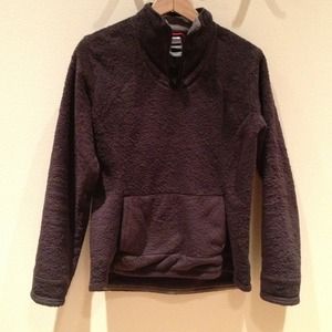 The northface sweater