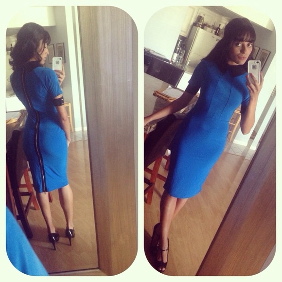 ✂SOLD in Bundle ✂Victoria Beckham Amazing dress