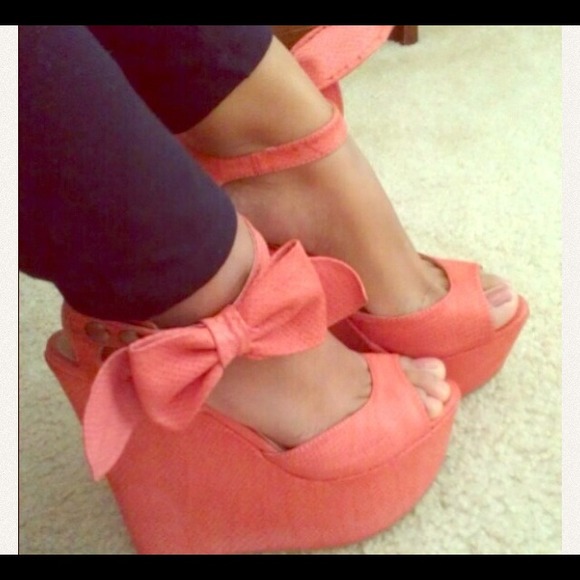 🚫Coral Wedges 🚫RESERVED