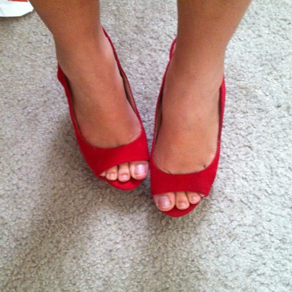 Red shoes