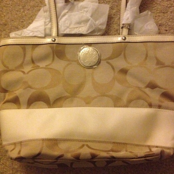 RESERVED!!! Coach Signature Stripe Tote (white)