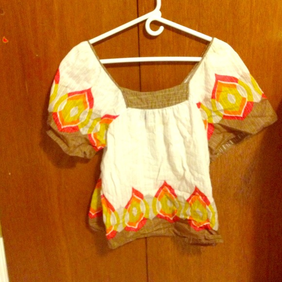 Low chest blouse