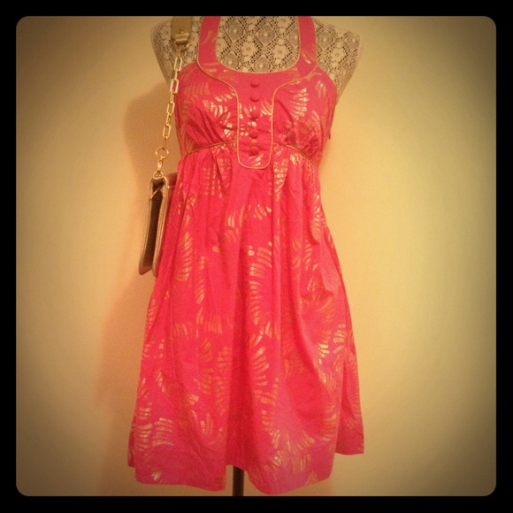 ⭐SOLD⭐NWT-Cute Pink and Gold Halter Dress