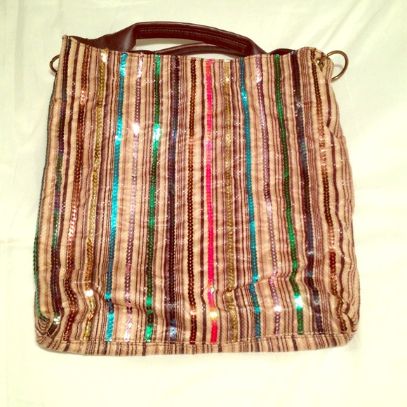 Fun shoulder bag! - Picture 1 of 3