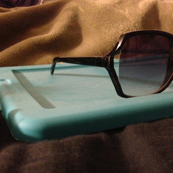 BUNDLED - Picture 2 of 2