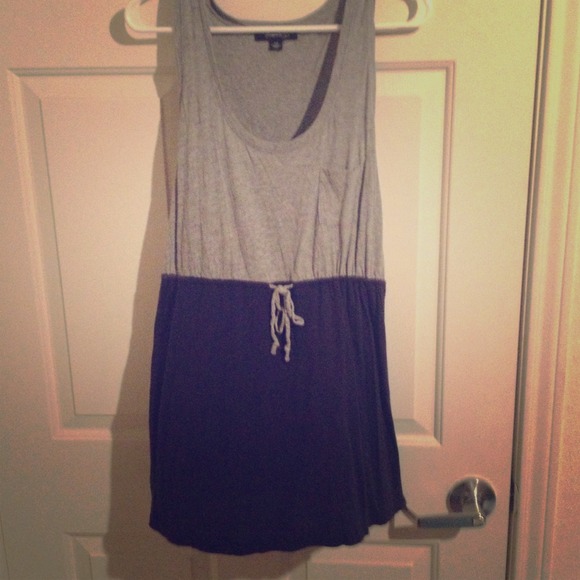 🚫SOLD🚫Grey and Blue Sleeveless Tunic