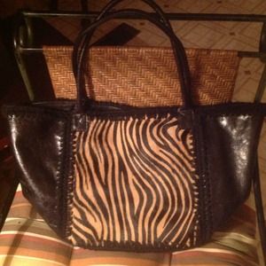 Berge Genuine Leather purse..