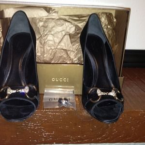 Pair of Gucci dress shoes, worn twice.