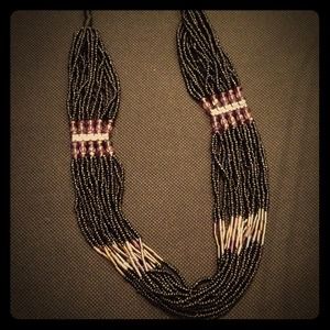 Banana Republic🎀Black & Purple necklace