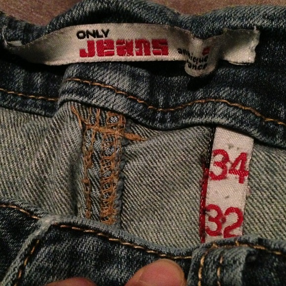 Denim - Picture 2 of 3
