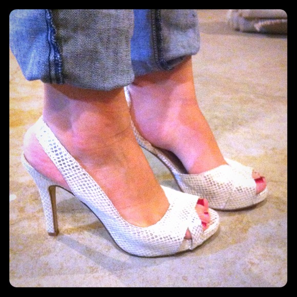 Wet seal snake skin heels