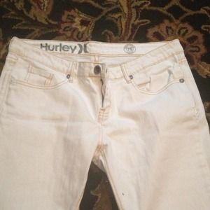 White Hurley jeans and black/peach top bundle ❤