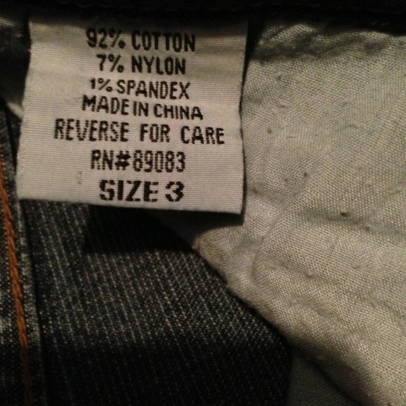 Denim - Picture 3 of 4