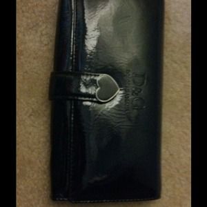***TRADED***wallet