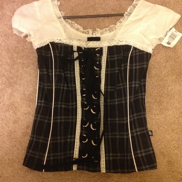 Adorable corset top