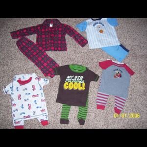 ~~Sold~~24 months/ 2t boy pj's lot