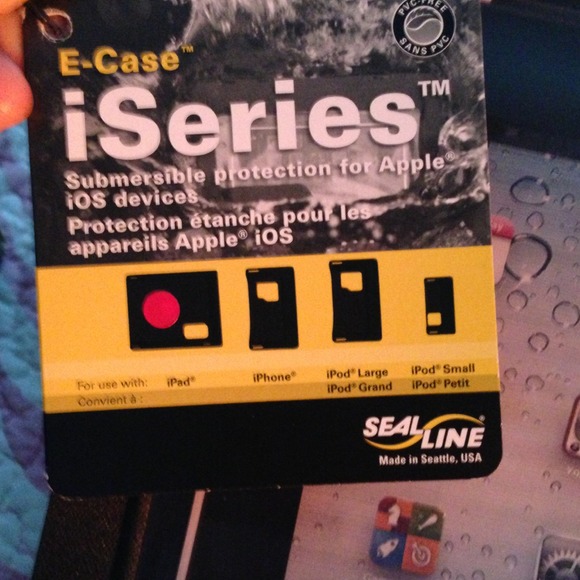 Submersible protection for Apple iOS device. - Picture 3 of 4