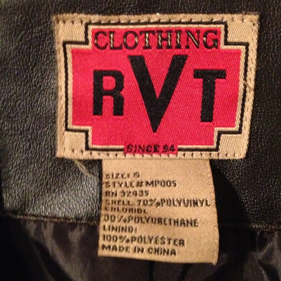 Coat - Picture 2 of 2