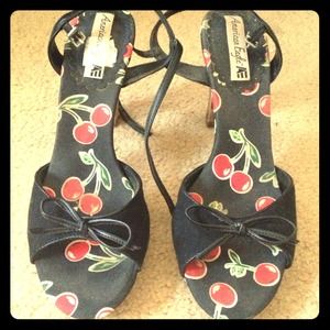 American Eagle Cherries Wooden Heels