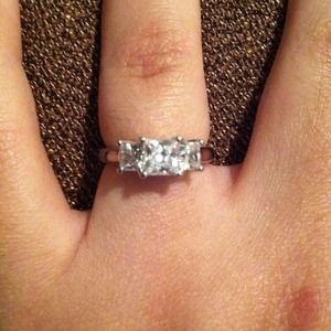 Three stone silver ring