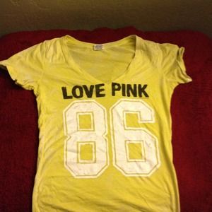 VS PINK - Yellow V Neck