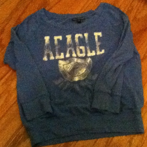 Crewneck periwinkle color