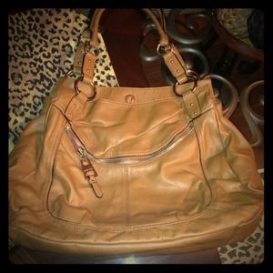 Nine west tan hobo style purse
