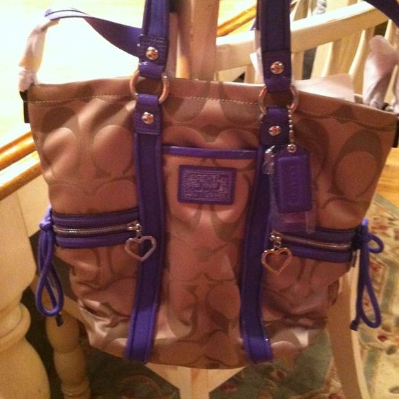 Beautiful authentic coach bag  like new