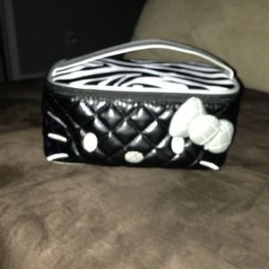 🌟SOLD🌟 Hello Kitty makeup bag