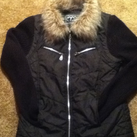 Jackets & Blazers - Jacket