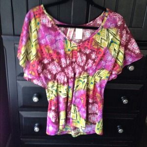 Bundle reserved Bright spunky top!