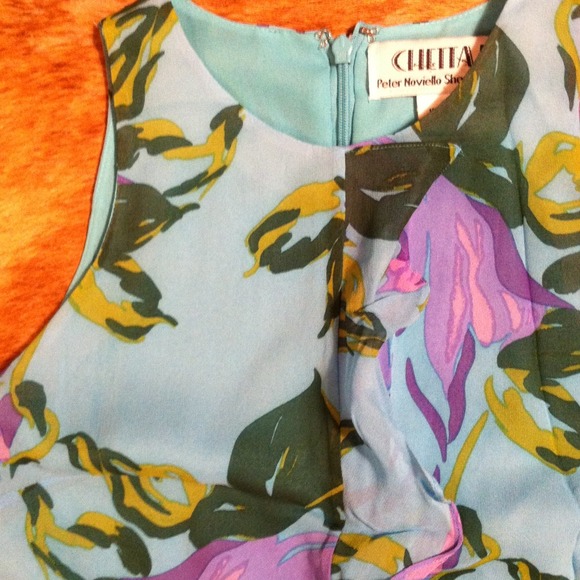 Beautiful Floral Silk Shift Dress by Chetta B. - Picture 2 of 4