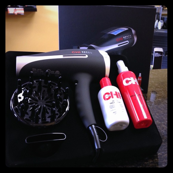 🍀🍀🍀RESERVED🍀🍀🍀Chi GF1231 Touch Hair Dryer