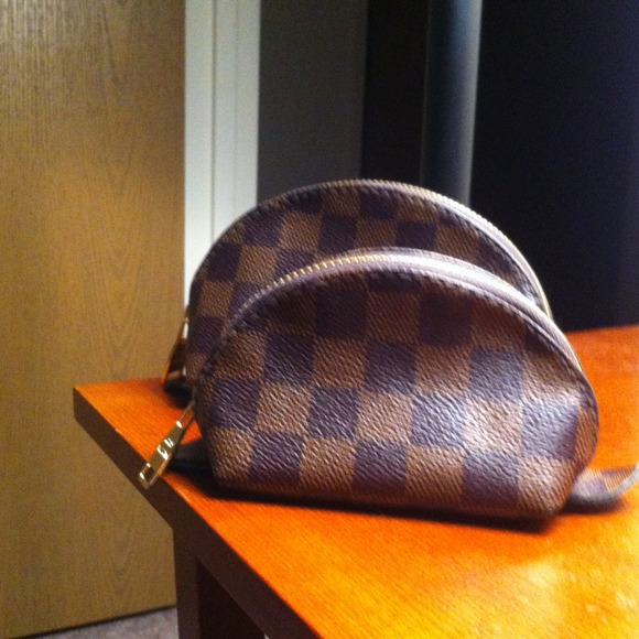 coins and makeup bag