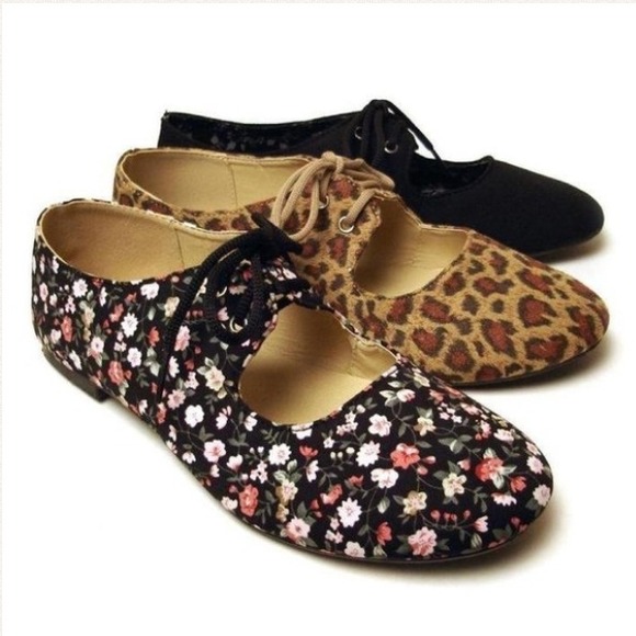 Cut Out Oxfords.