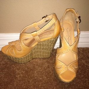 Jessica Simpson Wedges
