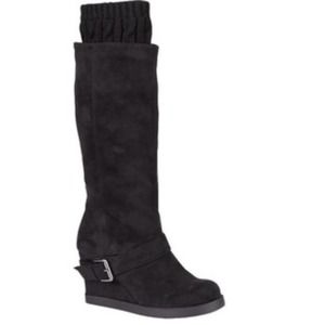 Black Wedge Boots
