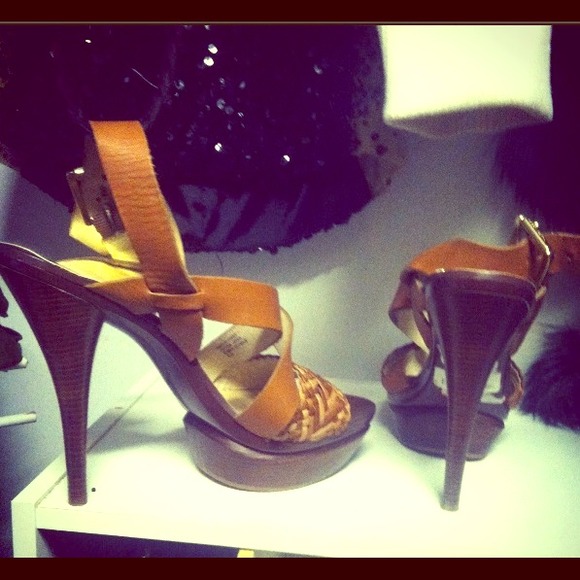 Michael kors heels