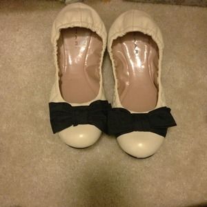 ***SOLD*** 👠👠👠👠