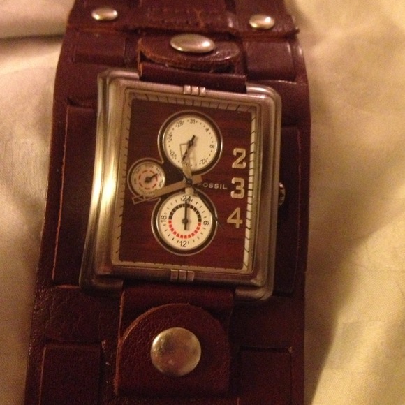 Fossil watch with men's leather band