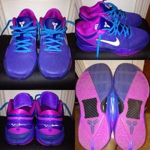 Nike Kobe Sneakers 👟