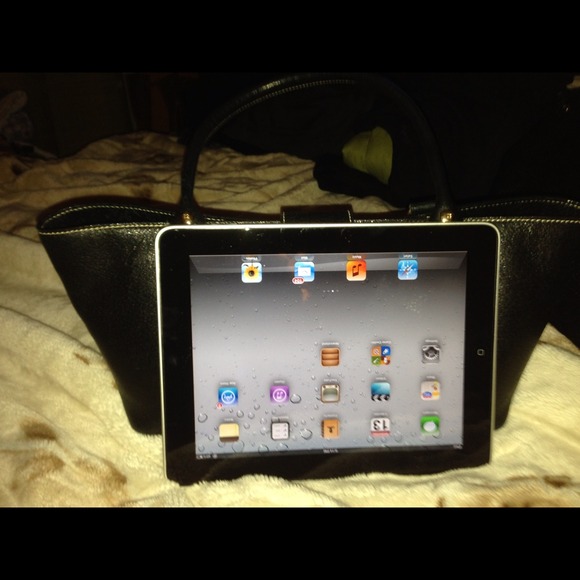 More pictures xxxxxxzz - Picture 1 of 2