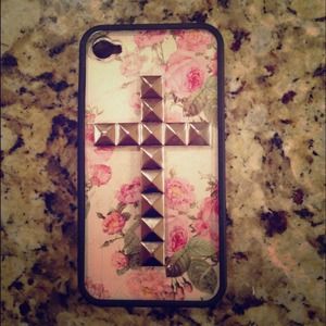 Vintage Floral Cross studded iphone 4/4s case