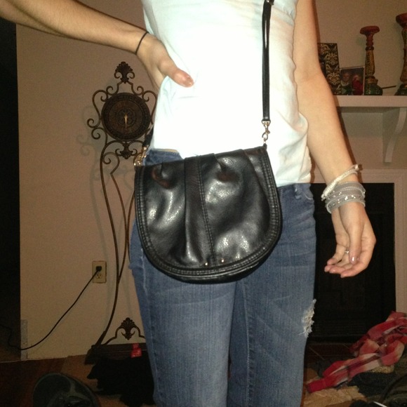 Black H&M purse.