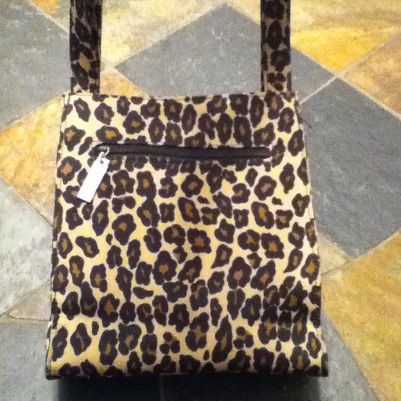 *TRADED @aliesewalter* Nine West Leopard Print
