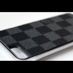 iPhone 5 case LV