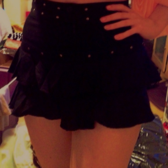 Rare & Authentic Studded Ruffled Black Mini Skirt - Picture 3 of 4
